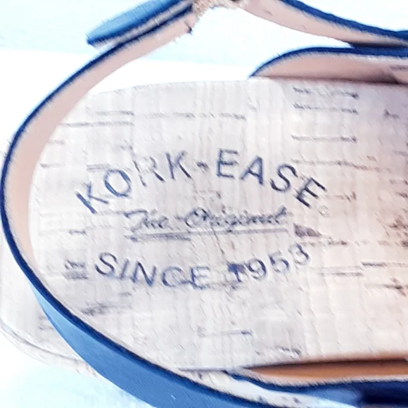 KORK-EASE AUSTIN BLACK LEATHER WEDGE SANDAL - Picture 13 of 16